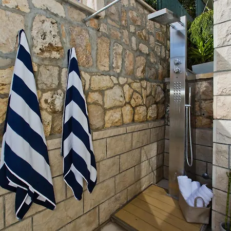 Cb Boutique ベッド・アンド・ブレックファスト フヴァル