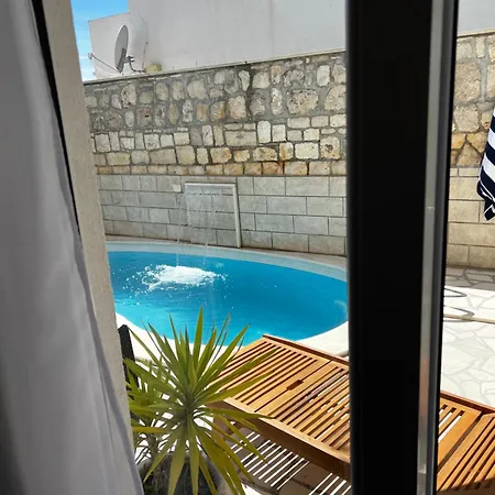 Cb Boutique ベッド・アンド・ブレックファスト フヴァル