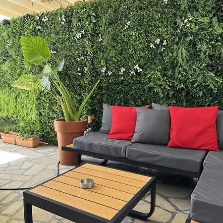 Cb Boutique ベッド・アンド・ブレックファスト フヴァル