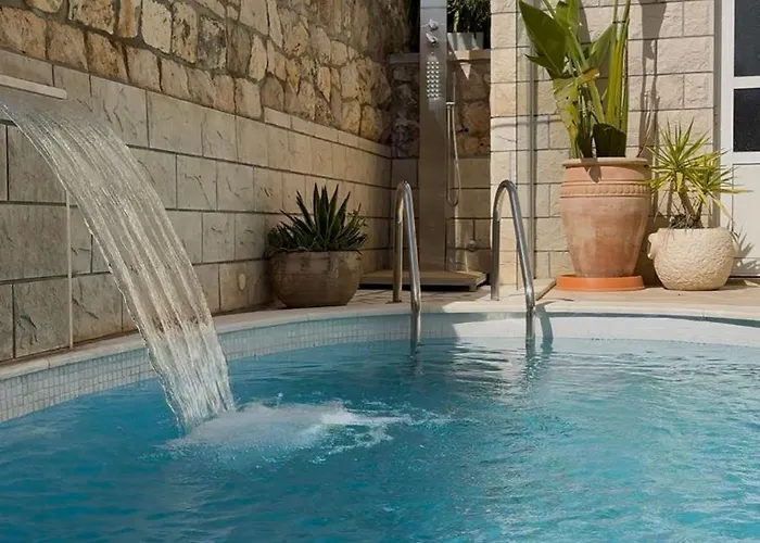 Frühstückspension Casa Benita Boutique B&B 4*